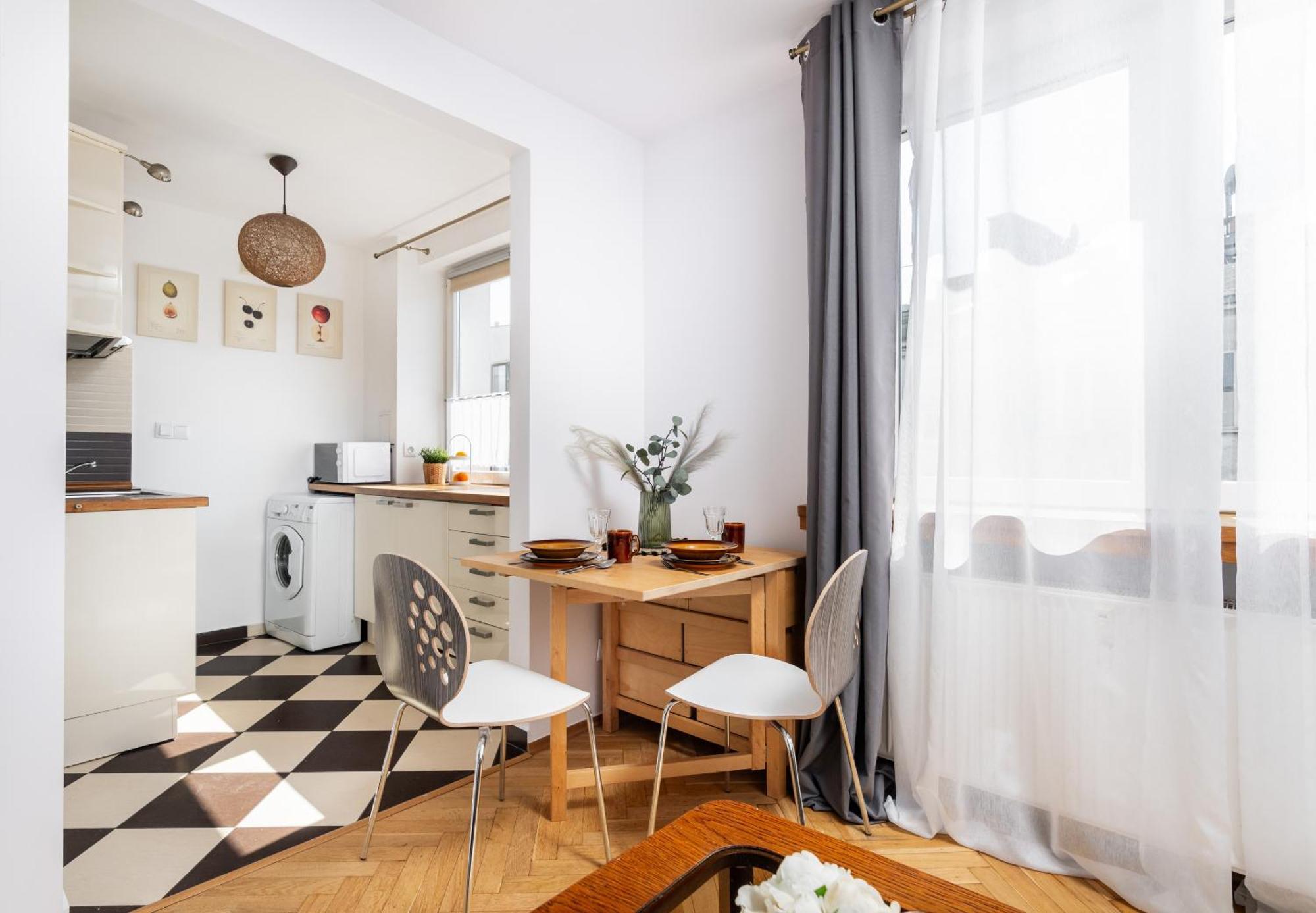 Appartamento Superapart Kilinskiego 3, Cozy Urban Retreat, Perfect For Couples
